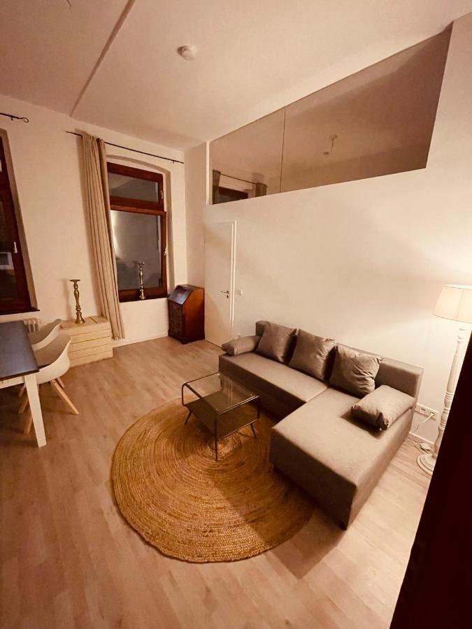 Retro Appartement Im Herzen Von Koeln Deutz エクステリア 写真