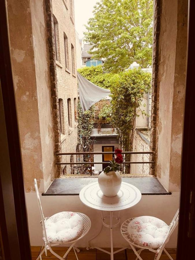 Retro Appartement Im Herzen Von Koeln Deutz エクステリア 写真